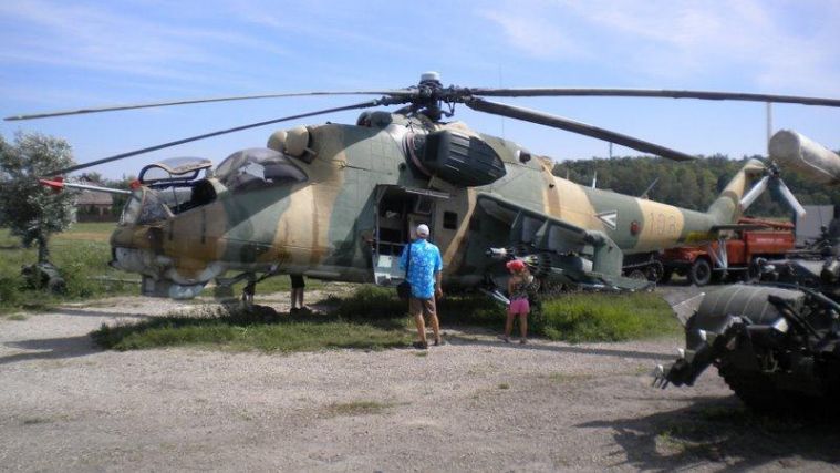 MI-24_ATTACK_HELICOPTER1.jpg