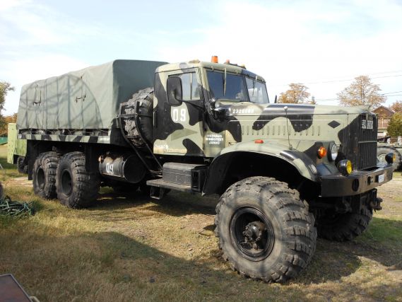 kraz_255_33.jpg