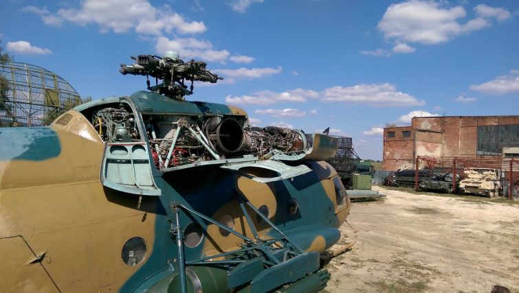 Mi-8-harckocsi.com-4.jpg