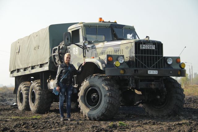 kraz_255_19.jpg