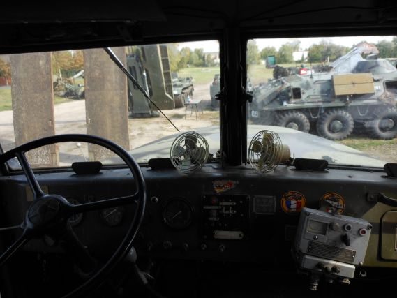 kraz_255_32.jpg