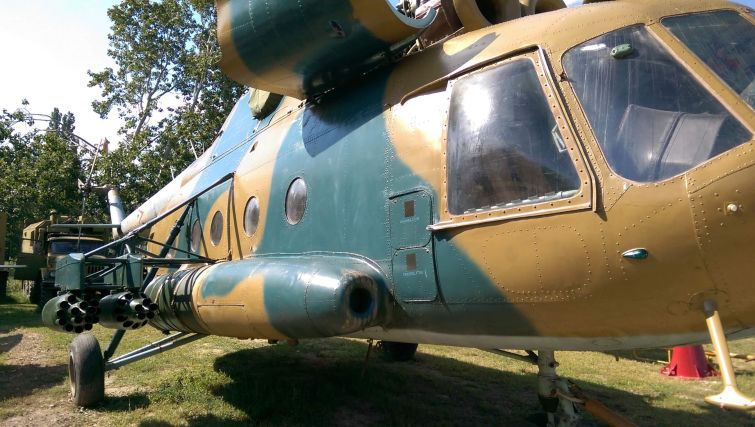 Mi-8-harckocsi.com-11.jpg