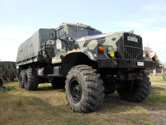 kraz_255_36.jpg