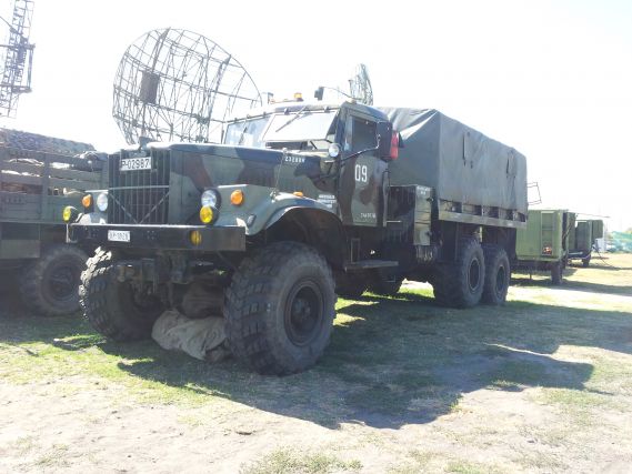 kraz_255_5.jpg