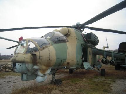 MI-24_ATTACK_HELICOPTER8.jpg