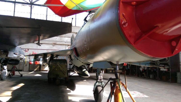 MiG-21MF-harckocsi.com-10.jpg