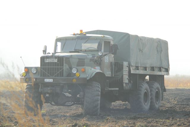 kraz_255_25.jpg