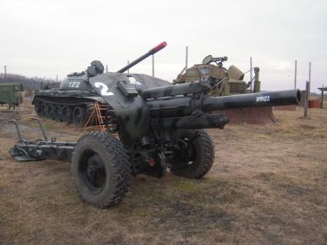 TARACK 122 mm (M30)