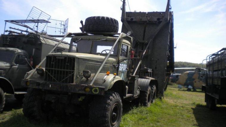 kraz_255_30.jpg