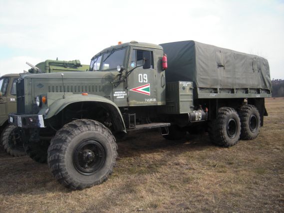 kraz_255_41.JPG