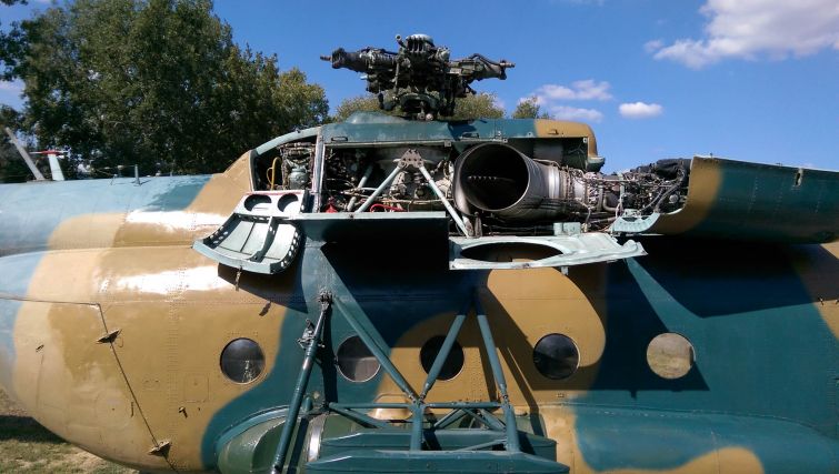 Mi-8-harckocsi.com-9.jpg