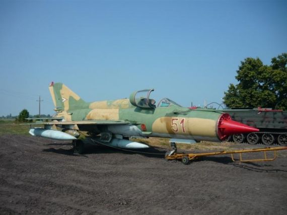 MIG-21_FIGHTER3.jpg