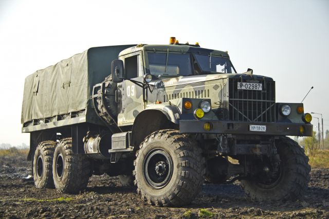 kraz_255_18.jpg